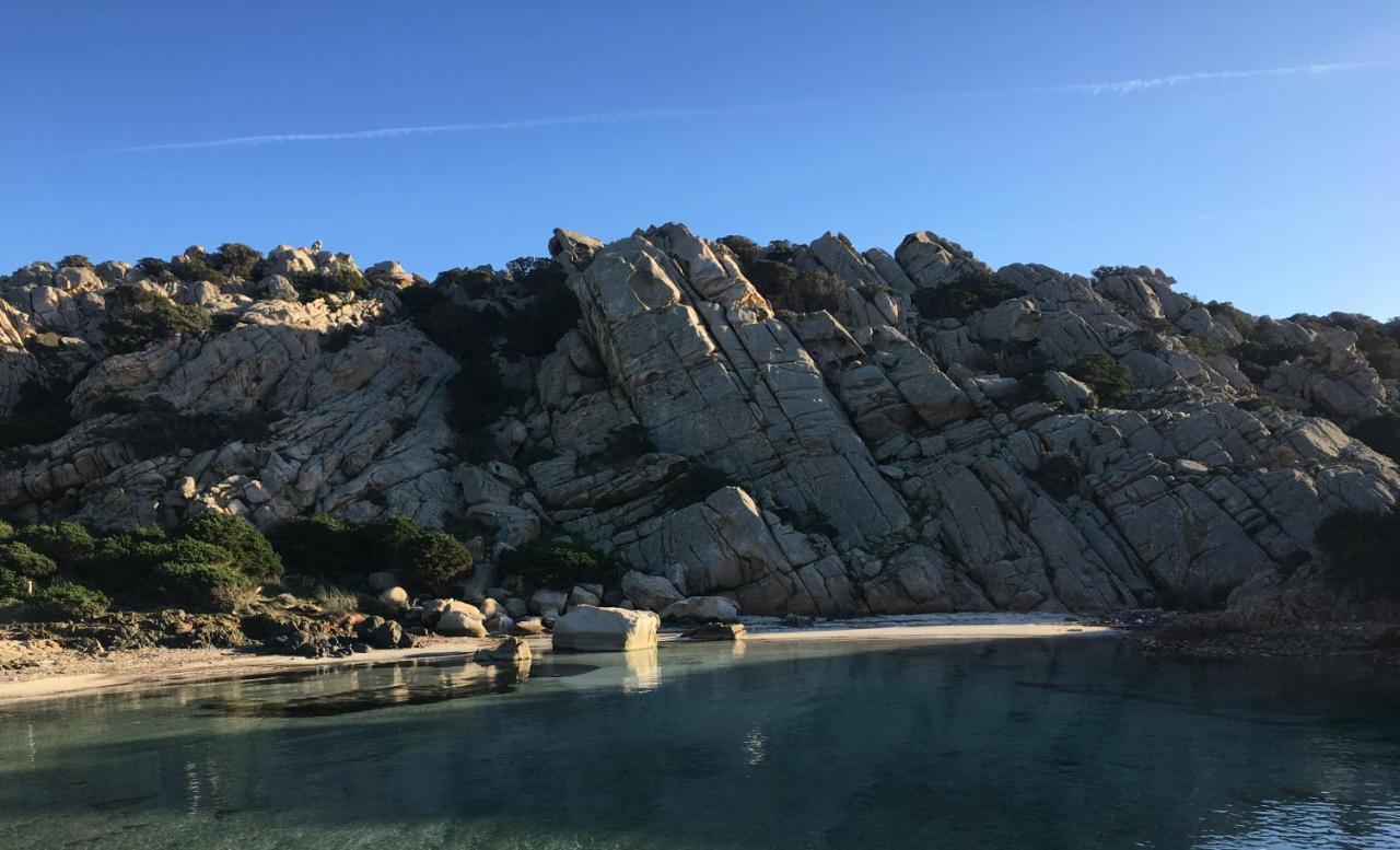 Dimora Conte Bed & Breakfast La Maddalena  Dış mekan fotoğraf